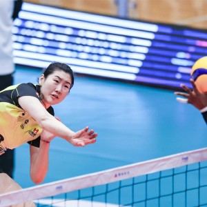 爱游戏体育-轰31分制胜！中国女排19岁1米87重炮崛起：赵勇征召又一新星？